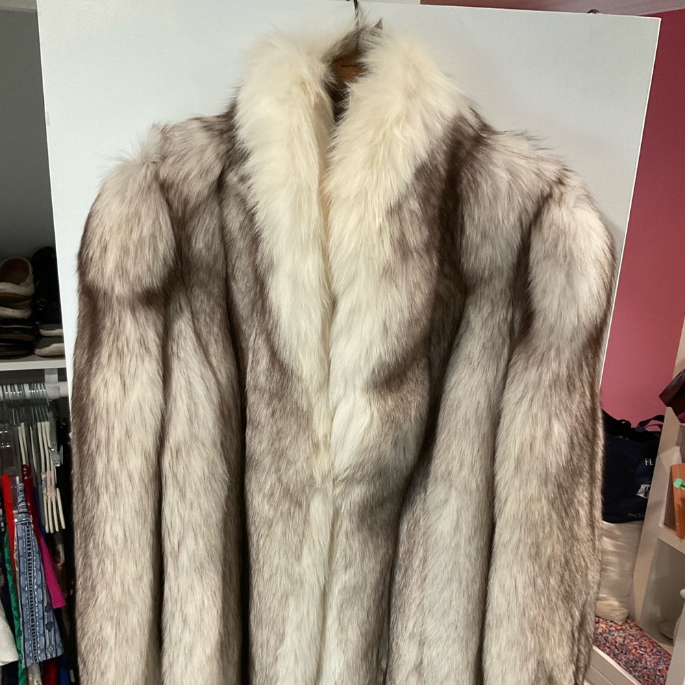 90’s Lowenthal Furriers Rabbit Fur Coat - Medium - Picture 9 of 12